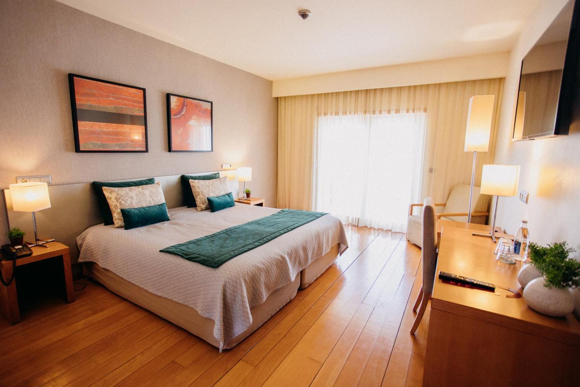 Deluxe Double Room Terrace Garden View